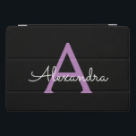 Protection iPad Pro Cover Purple Black Script Girl Nom du monogramme<br><div class="desc">Noir et violet Simple Script Monogramme Nom Coque d'ordinateur portable. Cela rend le cadeau parfait pour 16 ans,  mariage,  douche nuptiale,  anniversaire,  baby shower ou bachelorette pour quelqu'un qui aime le luxe glam et les styles chic.</div>