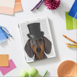 Protection iPad Pro Dachshund, Hound officiel et Casquette<br><div class="desc">Dachshund,  Formal Hound et Casquette par FabFunky. Dispose d'un dachshund dapper portant un chapeau et un monocle amusant. | 191404D</div>
