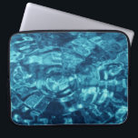 Protection Pour Ordinateur Portable Abstrait bleu<br><div class="desc">Les ondulations bleues créent un motif de anneaux elliptiques dans cette photo abstraite. Les couleurs du cyanotype vont du bleu clair à la marine. Photo numérique,  couleur. Copyright © 2012 Claire E. Skinner. Tous droits réservés.</div>