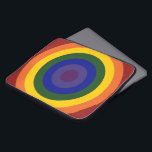 Protection Pour Ordinateur Portable Arc-en-ciel<br><div class="desc">Les cercles concentrés forment un bullseye de couleur arc-en-ciel. Le cercle le plus extérieur est rouge, suivi par orange, jaune, vert, bleu, indigo, et se terminant par violet au centre. Célébrez votre fierté LGBT ou votre amour des arc-en-ciel ! numériquement a créé une image de 7 500 x 7 500...</div>