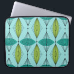 Protection Pour Ordinateur Portable Atomic Ogee & Starbursts Laptop Sleeve<br><div class="desc">Oh, gee! It’s an Atomic Ogee and Starbursts Laptop Sleeve! It’s a modern take on a classic pattern (a mid century modern take, to be exact). This design features an aqua background with teal and green oval shapes overlaying black, vertical lines of atomic diamonds and starbursts. This mod product brings...</div>