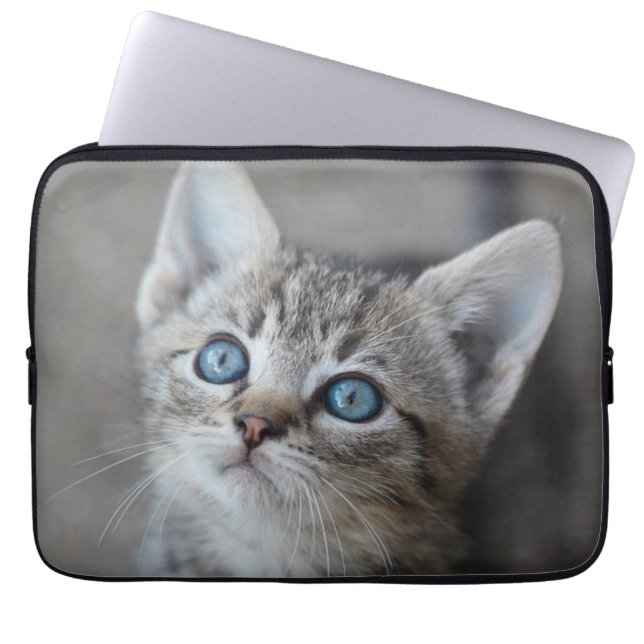 Protection Pour Ordinateur Portable Chaton mignon dans le jardin (Devant)