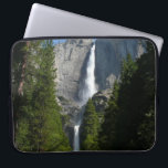 Protection Pour Ordinateur Portable Chutes Yosemite II du parc national Yosemite<br><div class="desc">Voici une autre photo de Yosemite Falls, la plus grande et la plus spectaculaire cascade du parc national Yosemite. Consultez notre magasin pour plus de belles photos de chutes d'eau des parcs nationaux américains, y compris deux autres photos dans cette série de chutes Yosemite. Cette photo est également présentée comme...</div>