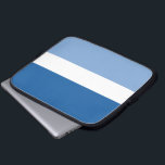 Protection Pour Ordinateur Portable Ciel bleu et nuages Néoprène<br><div class="desc">Portez votre ordinateur portable dans ce coque bleu et blanc.</div>