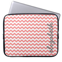 Coral et Grey Chevron Motif avec grand nom