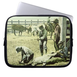 Protection Pour Ordinateur Portable Cowboys américains stigmatisant un veau, c.1900