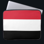 Protection Pour Ordinateur Portable Drapeau du Yémen<br><div class="desc">The Yemen flag is a tribande horizontale. The used colors in the flag are red,  white,  black. The proportion of the Yemen flag is 2:3. La Flag of Yemen a adopté en 1990. La première utilisation de la création de current flag design en 1990.</div>