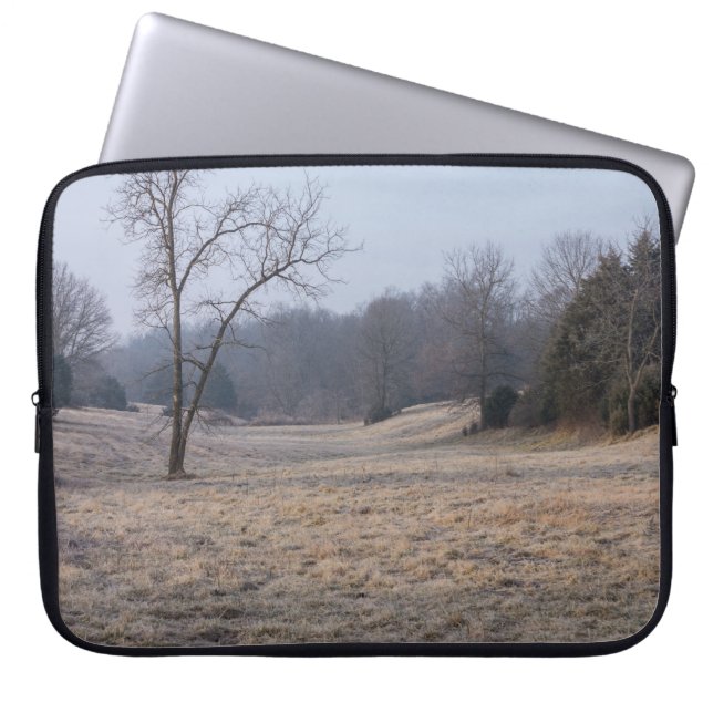 Protection Pour Ordinateur Portable Foggy Meadow (Devant)