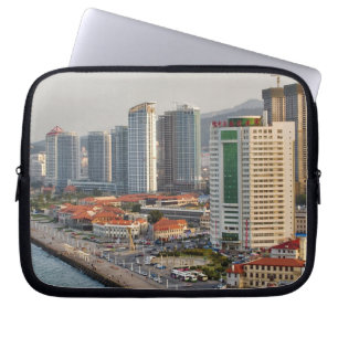 Protection Pour Ordinateur Portable Front de mer avec la skyline de la ville de Yantai