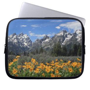 Protection Pour Ordinateur Portable Gamme de Grand Teton couvert de neige avec fleurs