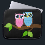Protection Pour Ordinateur Portable Hiboux romantiques doux<br><div class="desc">Deux hiboux étés perché sur une branche.</div>