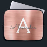 Protection Pour Ordinateur Portable Monogramme en acier inoxydable rose Rose Rose Rose<br><div class="desc">Manche Monogramme Élégante Rose Rose Or Faux Acier Inoxydable. Cette manche peut être customisée pour inclure votre nom initial et prénom.</div>