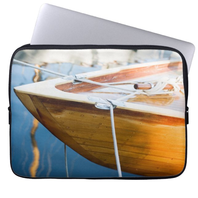 Protection Pour Ordinateur Portable Plan rapproché sur attaché le bateau (Devant)