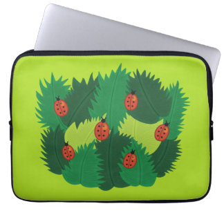 Protection Pour Ordinateur Portable Temps vert de feuille et de coccinelles au