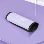 Protège Poignée Pour Bagage Élégant professionnel simple Monogramme minimalist<br><div class="desc">Découvrez notre Elegant Professional Simple Monogram Minimalist Collection : Elevez votre style avec une sophistication intemporelle et une élégance sobre. Réalisée avec une attention minutieuse aux détails, cette collection présente des designs minimalistes ornés de votre monogramme personnalisé. Chaque pièce respire le professionnalisme et le raffinement, parfait pour faire une impression...</div>