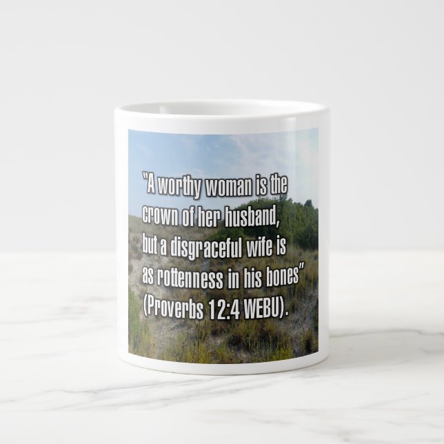 Proverbes 12:4 WEBU Mug (Devant)