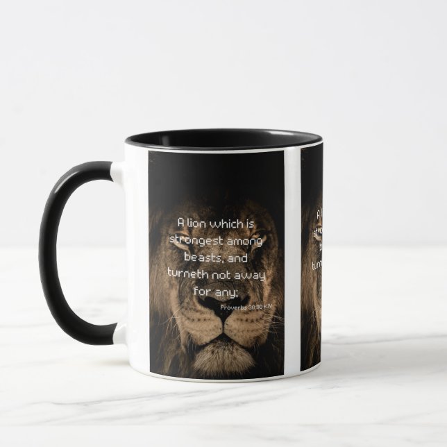 Proverbes 30:30 KJV Bible Verse Mug à deux tons (Gauche)