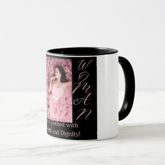 Proverbes 31 Femme Noir et rose avant café Mug