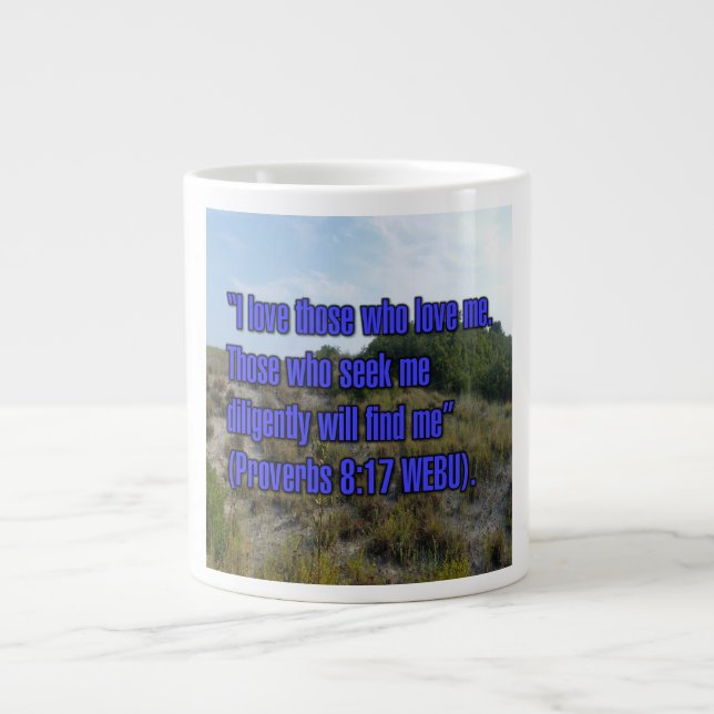 Proverbes 8:17 WEBU Mug (Devant)