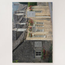 Pub de village dans le puzzle denteux de Cotswolds