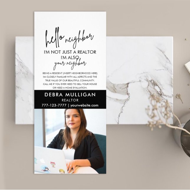 Publicitaire Carte de rack de marketing immobilier moderne (Créateur téléchargé)