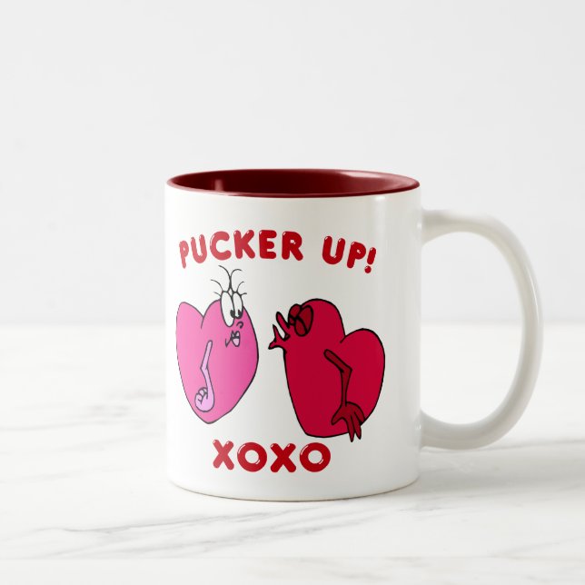 Pucker Valentine Hearts Mug (Droit)