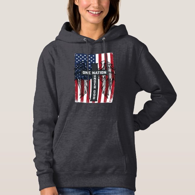Pull À Capuche Chemise à ailes de croix patriotique d'une nation  (Devant)