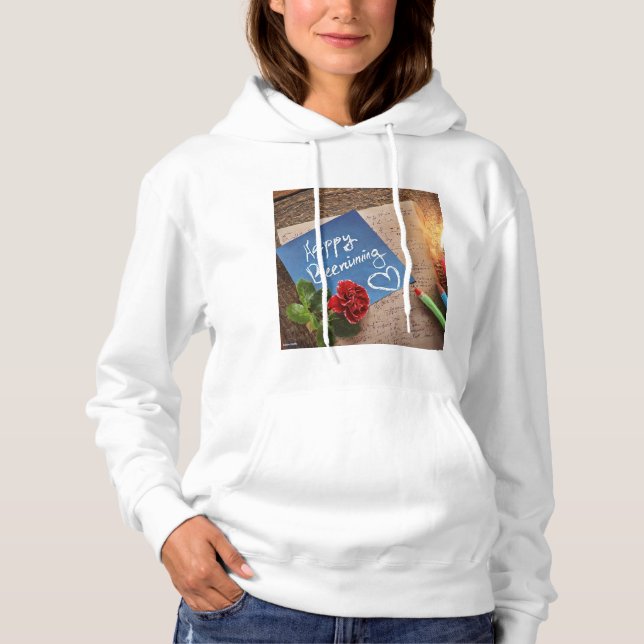 Pull À Capuche T-Shirt or Tee Shirt is commonly translated as "T- (Devant)