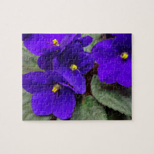 Puzzle africain des fleurs de violet