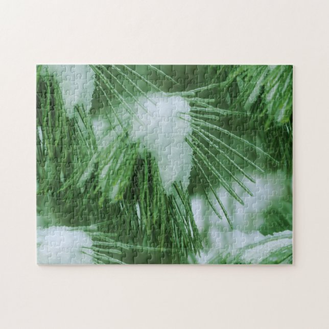 Puzzle Aiguilles De Pins En Hiver De Neige Et De Glace (Horizontal)