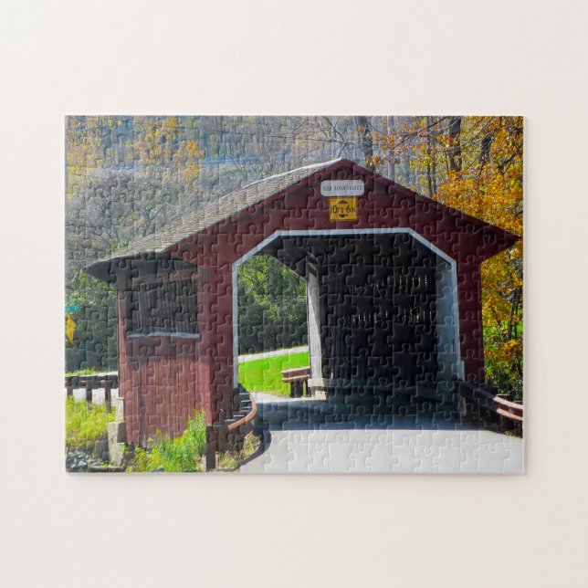 Puzzle Amish Covered Bridge. (Horizontal)