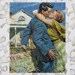 Puzzle Amour vintage et romance Nouveaux mariés Acheter P<br><div class="desc">Illustration vintage image d'amour et de romance montrant un jeune couple s'embrasser. Un baiser pour sceller l'affaire et célébrer l'achat de leur nouvelle maison. Un petit fixeur en haut. Super cadeau de ménage!</div>