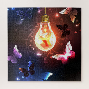 Puzzle Ampoule lumineuse avec papillons nocturnes
