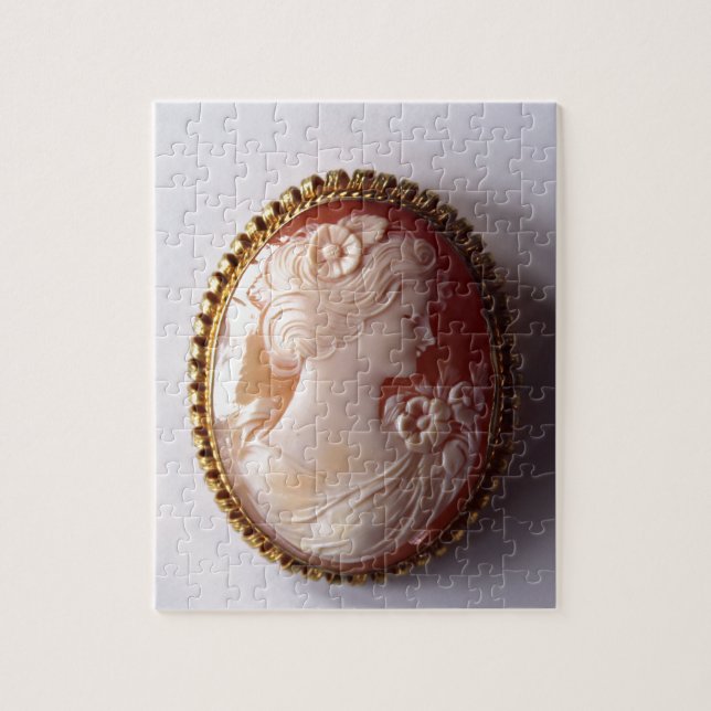 Puzzle Antique Cameo (Vertical)