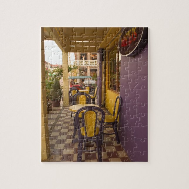 Puzzle Asie, Cambodge, Siem Reap, salon de café. (Vertical)