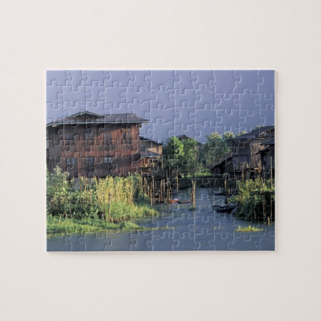 Puzzle Asie, Myanmar, Inle Lake. Un village flottant sur (Horizontal)