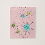 Puzzle atomique iconique rose de Starbursts<br><div class="desc">Ce motif atomique iconique rose de puzzle de Starbursts comporte les starbursts atomiques iconiques. C'est exact ! La vieille école, la première Madame Pink a coloré l'arrière - plan avec des taches d'or est le contexte parfait pour la turquoise vibrante, le céleri calmant, et les cercles colorés de vert kitschy...</div>