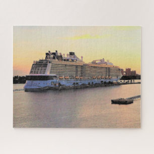 Puzzle Aube de port de Nassau avec le bateau de croisière