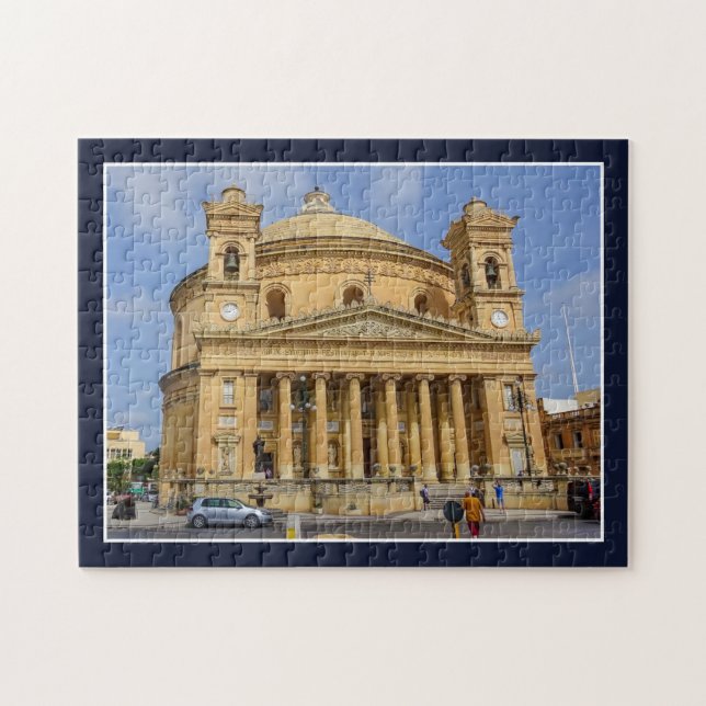Puzzle Basilique catholique romaine de la Rotonde de Most (Horizontal)