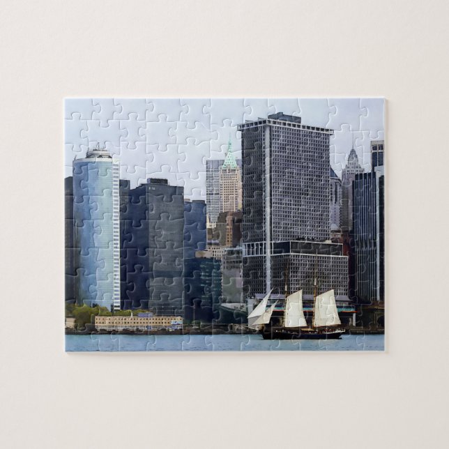 Puzzle Bateaux - Goélette contre la skyline de Manhattan (Horizontal)