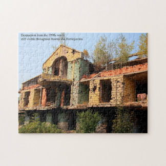 Puzzle Bâtiment détruit par la guerre à Sarajevo en Bosni
