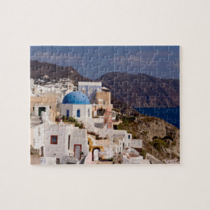 Puzzle Beau village d'Oia avec des bâtiments blancs