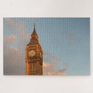 Puzzle Big Ben à Londres contre un ciel avec quelques