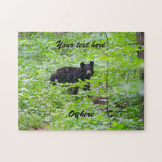 Puzzle Black Bear in forest (Horizontal)