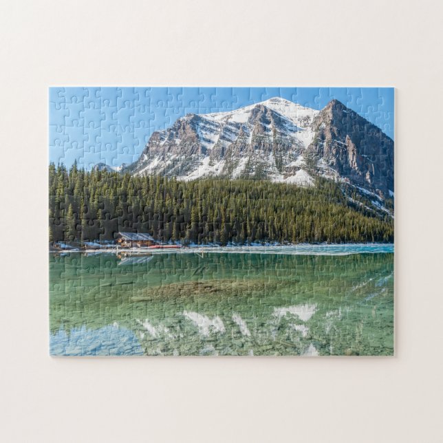 Puzzle Boathouse à côté de Lake Louise - Banff, Canada (Horizontal)