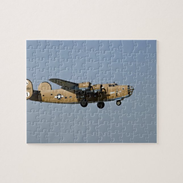 Puzzle Bombardier de Lil B-24 de diamant, débarquant chez (Horizontal)