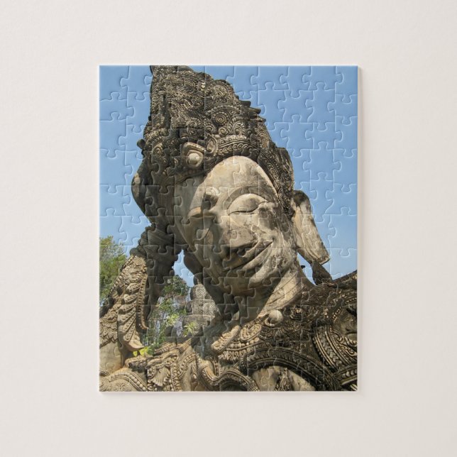 Puzzle Bouddha en cours... Nong Khai, Isan, Thaïlande (Vertical)