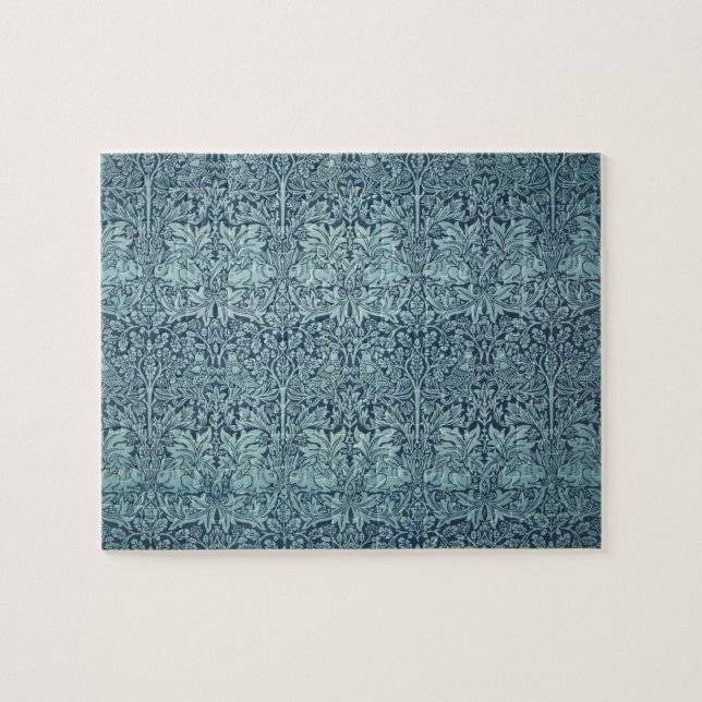 Puzzle Brer Rabbit par William Morris Motif textile bleu (Horizontal)