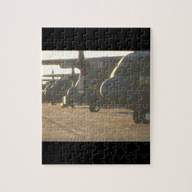 Puzzle C-130 Hercule sur les avions ramp_Military (Vertical)