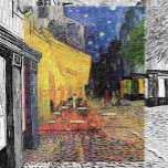 Puzzle Café Terrasse à la nuit par Vincent van Gogh<br><div class="desc">Le Café Terrace sur la Place du Forum de Vincent van Gogh est un post impressionnisme d'art vintage, une peinture architecturale de paysage urbain. Vue extérieure d'un restaurant avec tables, chaises, serveurs et personnes à manger. Une belle nuit avec des étoiles dans le ciel à Arles, France. À propos de...</div>